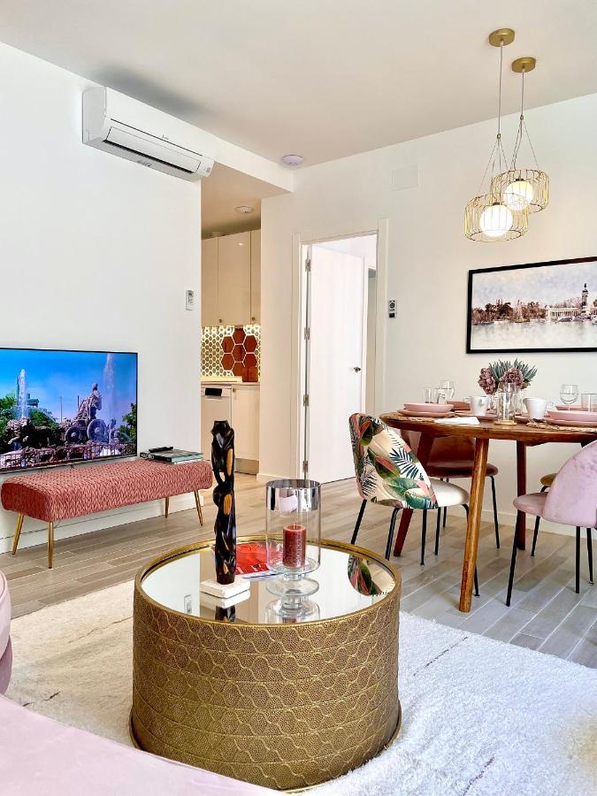 Waou La Cibeles Es Mia - Corta Duracion Apartment Madrid Exterior photo