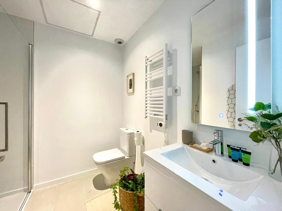 Waou La Cibeles Es Mia - Corta Duracion Apartment Madrid Exterior photo